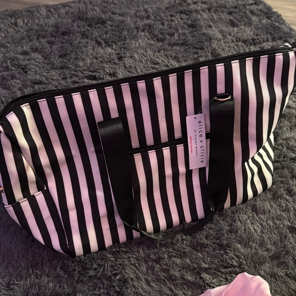NWT weekender bag